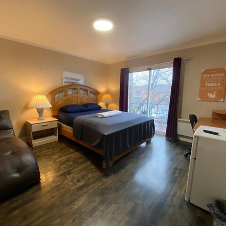 Montreal Homes - Affordable Rooms, Smart Tv, Shared Kitchen Экстерьер фото