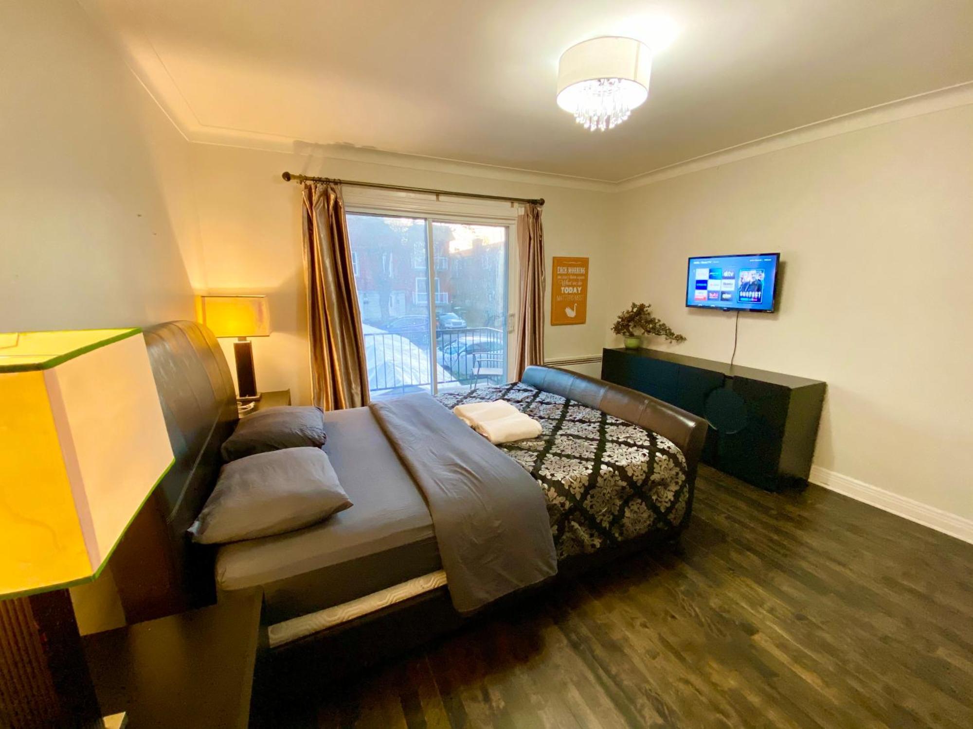 Montreal Homes - Affordable Rooms, Smart Tv, Shared Kitchen Экстерьер фото